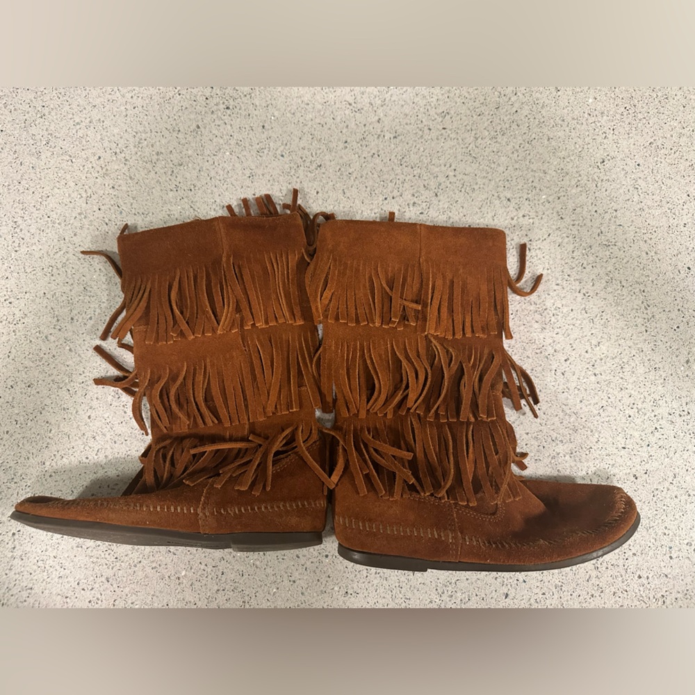 Minnetonka Brown Suede Moccasins with Fringe 3 layers 8